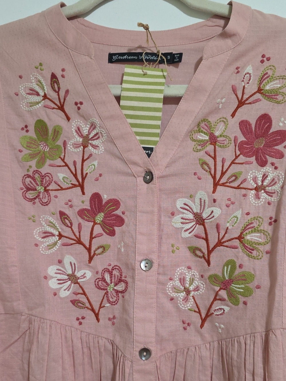 Gudrun Sjoden Embroidered Top Organic Cotton Mother Of Pearl Buttons Women S NWT - Picture 2 of 8